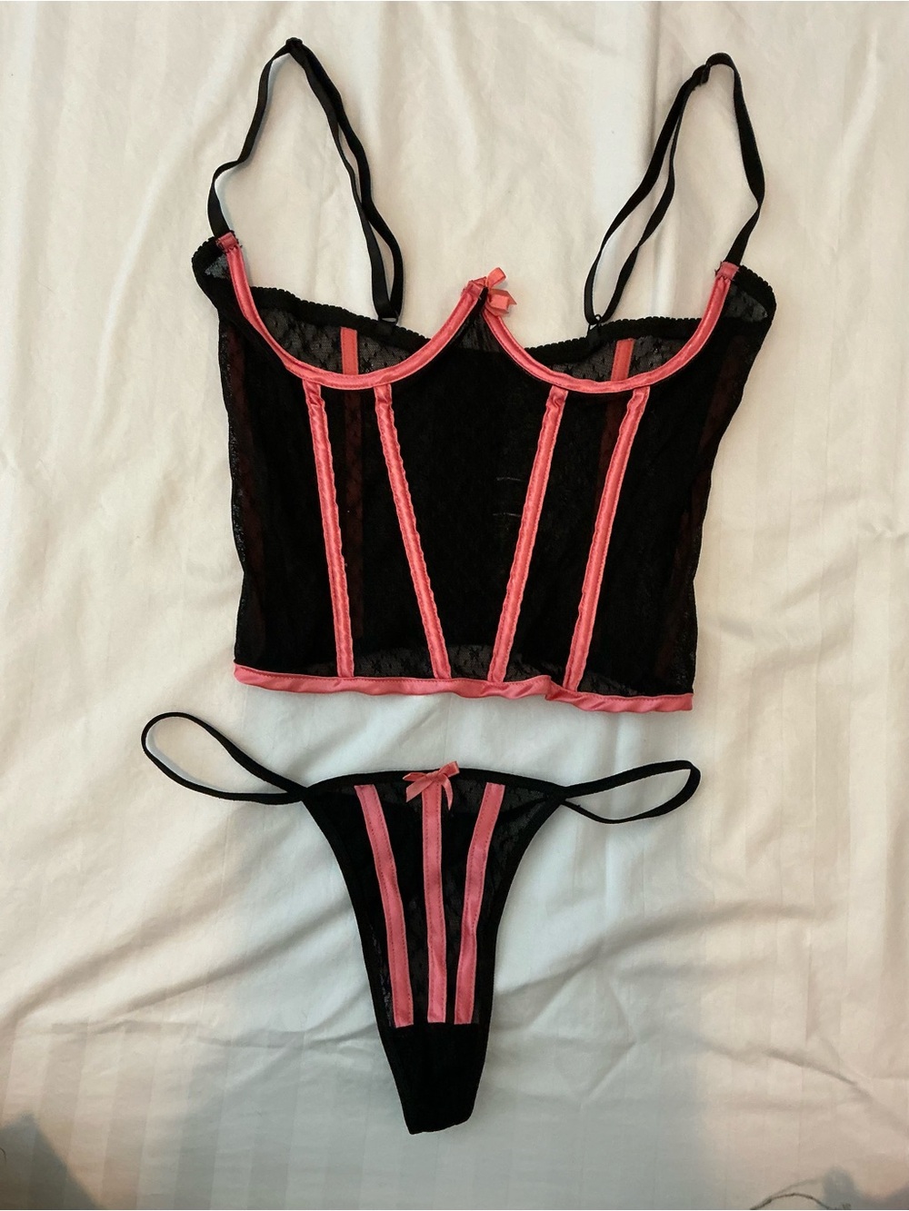 Hustler Hollywood Black & Pink Lace underwired Bustier and Thong Set
